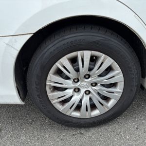 2014 Toyota CAMRY LE 缩略图 19