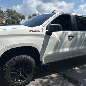 2022 Chevrolet SILVERADO 1500 CUSTOM TRAIL BOSS — фото 2