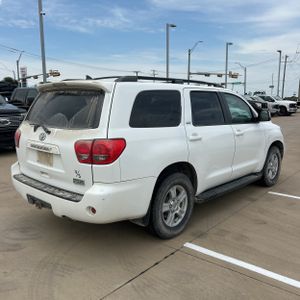 صورة 8 لـ 2013 Toyota SEQUOIA SR5