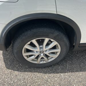 2017 Nissan ROGUE SV — миниатюра 19