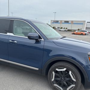 صورة 13 لـ 2024 KIA TELLURIDE S