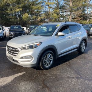 HYUNDAI TUCSON SEL PLUS - 1
