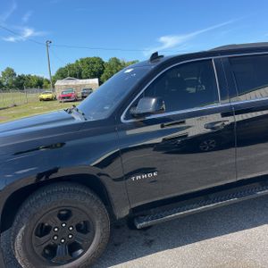 CHEVROLET TAHOE LS - 2