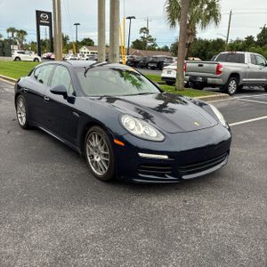 2015 Porsche PANAMERA 4 photo 10