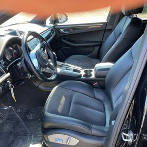 2017 Porsche MACAN S 照片 31