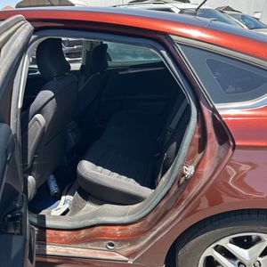 2015 FORD FUSION SE thumbnail 34