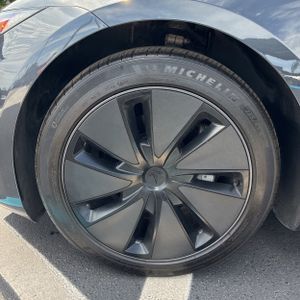 صورة مصغرة 17 لـ 2025 Tesla MODEL 3 LONG RANGE
