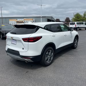 CHEVROLET BLAZER - 8