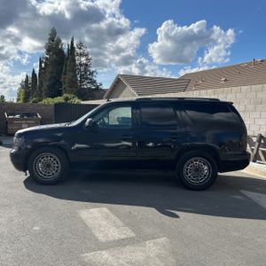 CHEVROLET TAHOE LS - 3