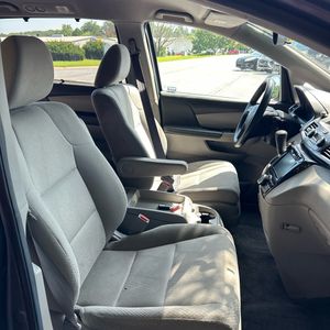 صورة 32 لـ 2014 Honda ODYSSEY EX
