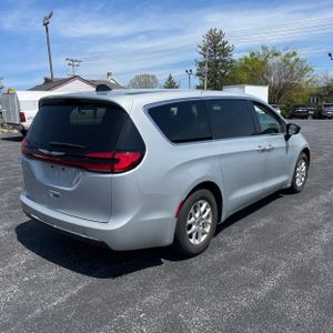 CHRYSLER PACIFICA TOURING L - 7