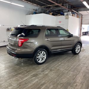 FORD EXPLORER LIMITED - 10