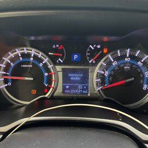 2019 Toyota 4RUNNER SR5 — миниатюра 38