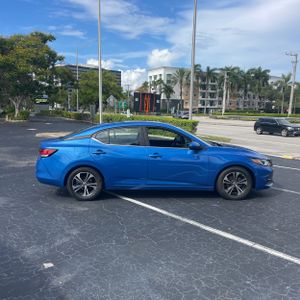 2023 Nissan SENTRA SV 照片 10