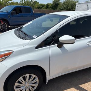 صورة 2 لـ 2016 Nissan VERSA NOTE SV