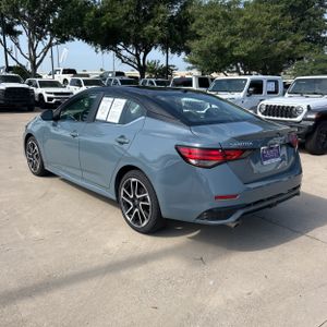 2025 Nissan SENTRA SR photo 4