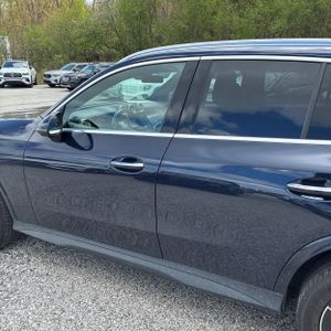 MERCEDES-BENZ GLC - 6