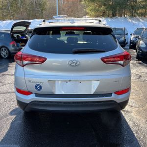 HYUNDAI TUCSON SEL PLUS - 4