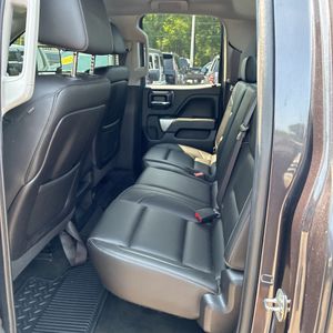 2015 Chevrolet SILVERADO 2500HD LT — миниатюра 32
