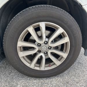 2014 Nissan PATHFINDER SV — миниатюра 20