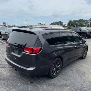 2018 Chrysler PACIFICA TOURING L — фото 10
