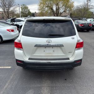 TOYOTA HIGHLANDER - 7