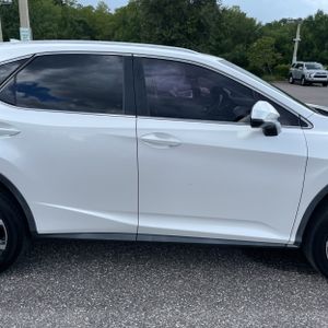 صورة 9 لـ 2017 Lexus RX 350 BASE