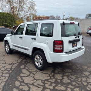 JEEP LIBERTY SPORT - 5