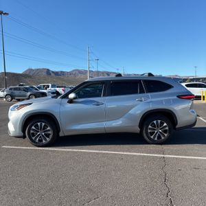 TOYOTA HIGHLANDER - 3