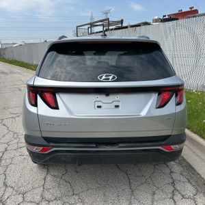 HYUNDAI TUCSON SEL - 7