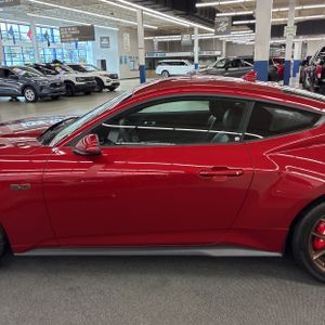 FORD MUSTANG GT PREMIUM - 4