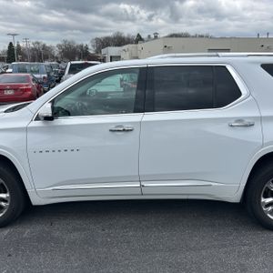 CHEVROLET TRAVERSE HIGH COUNTRY - 4