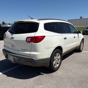 CHEVROLET TRAVERSE - 8