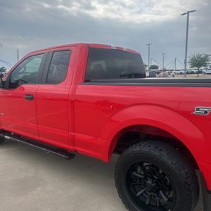 FORD F-150 XL - 6