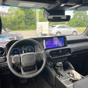 2026 Toyota LAND CRUISER BASE — миниатюра 35