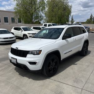 JEEP GRAND CHEROKEE - 1