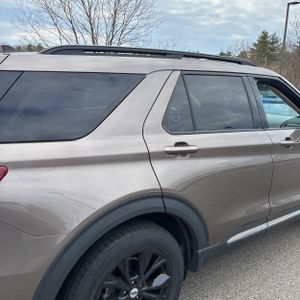 FORD EXPLORER XLT - 7