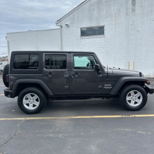 JEEP WRANGLER UNLIMITED SPORT - 10