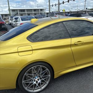 BMW M4 BASE - 9