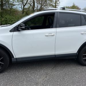 TOYOTA RAV4 - 4