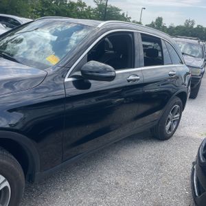 2019 Mercedes-BENZ GLC photo 3
