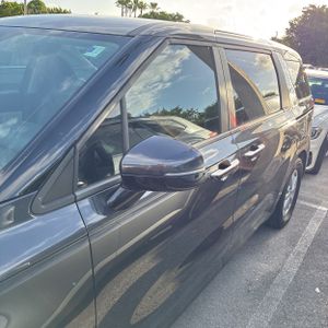 2024 KIA CARNIVAL LX 照片 3