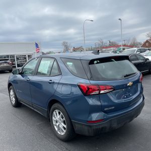 CHEVROLET EQUINOX LS - 5