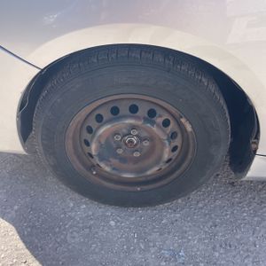 2010 Toyota COROLLA LE — миниатюра 17