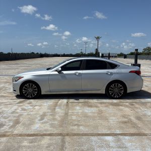 2015 Hyundai GENESIS 3.8L — фото 3