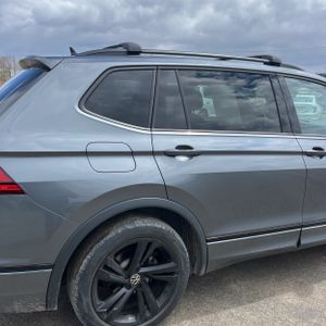 VOLKSWAGEN TIGUAN SE R-LINE BLACK - 9