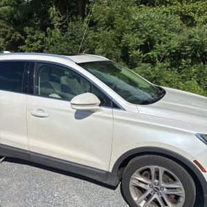 2016 Lincoln MKC RESERVE — миниатюра 13