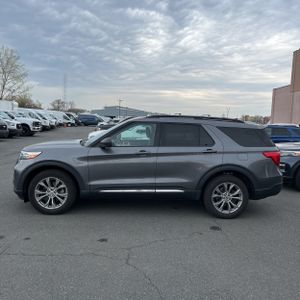 FORD EXPLORER XLT - 3