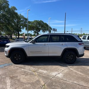 JEEP GRAND CHEROKEE ALTITUDE 4X4 - 3