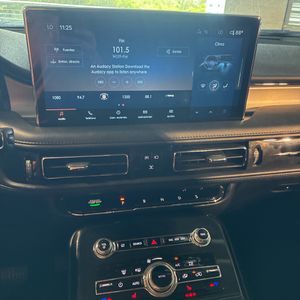 2023 Lincoln NAUTILUS STANDARD thumbnail 36